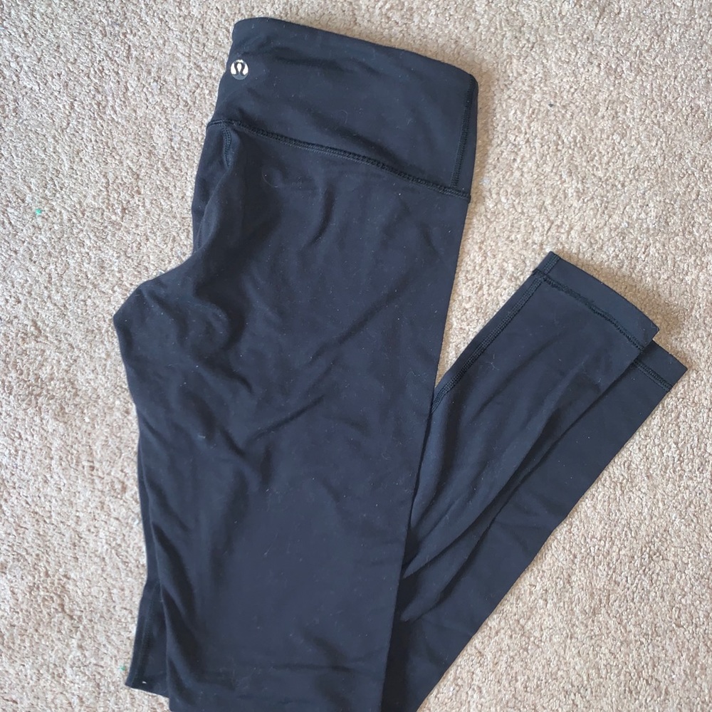 Lululemon Wunder Under 28” Black Leggings